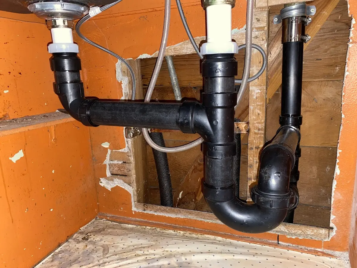Professional Pipe Bursting equipment and tools on the job in Venus